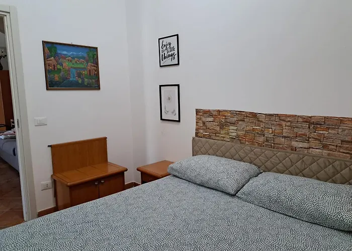 Appartement Tor Vergata Con Giardino